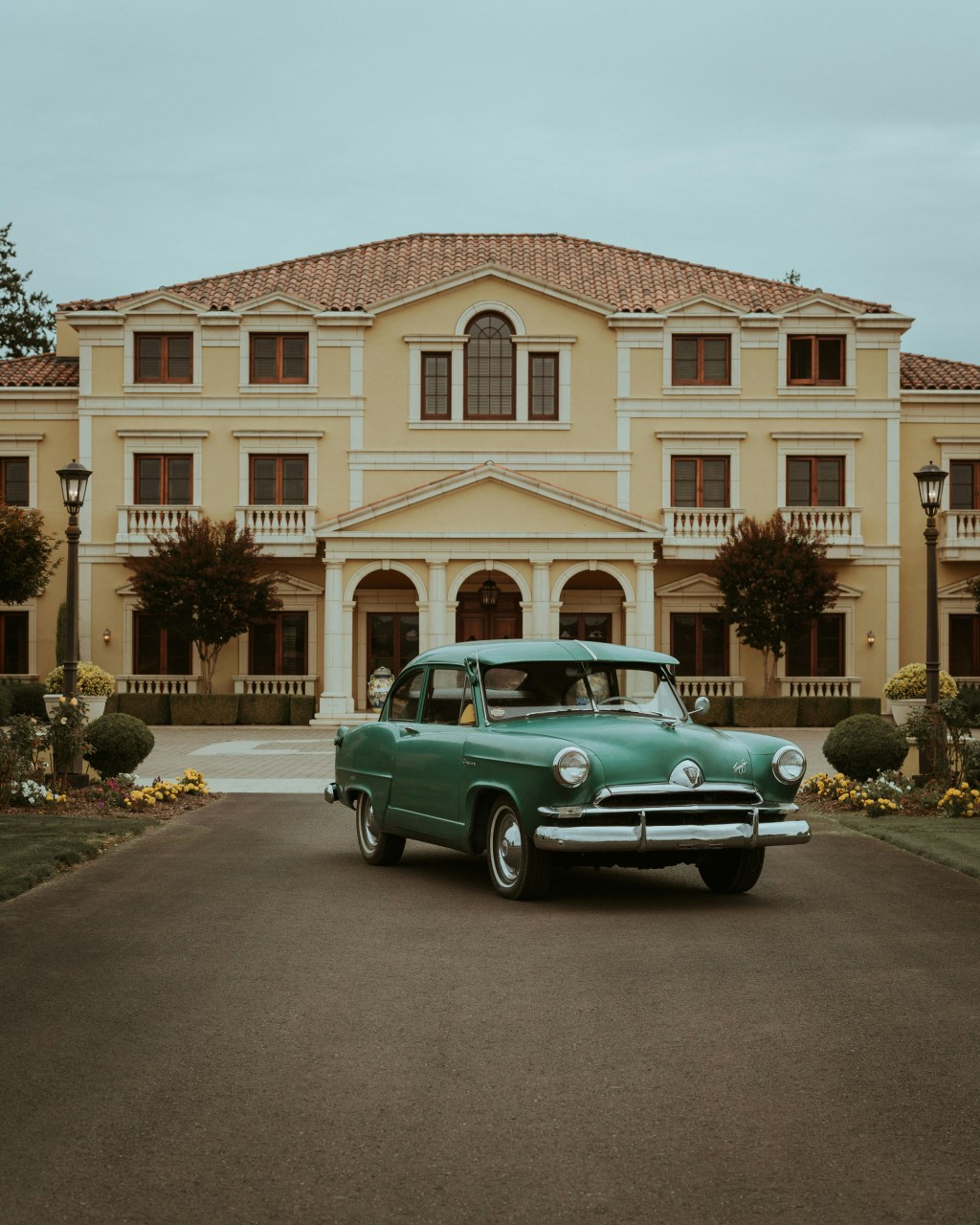 The Dark Psychology Behind Why You Can’t Stop Thinking About Certain&nbsp;Brands